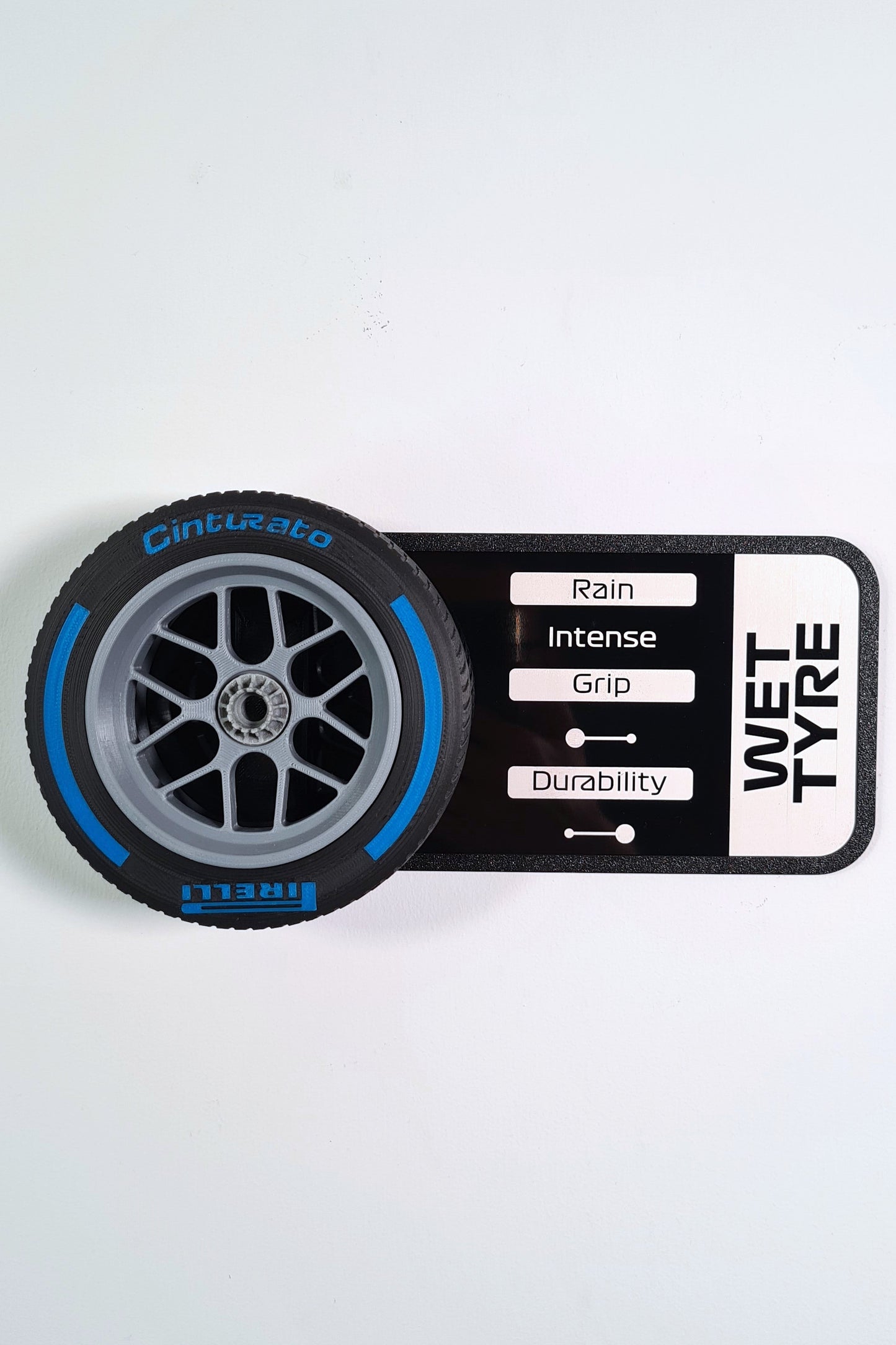 F1 Tyre and Rim Replica WITH specs panel - Wet