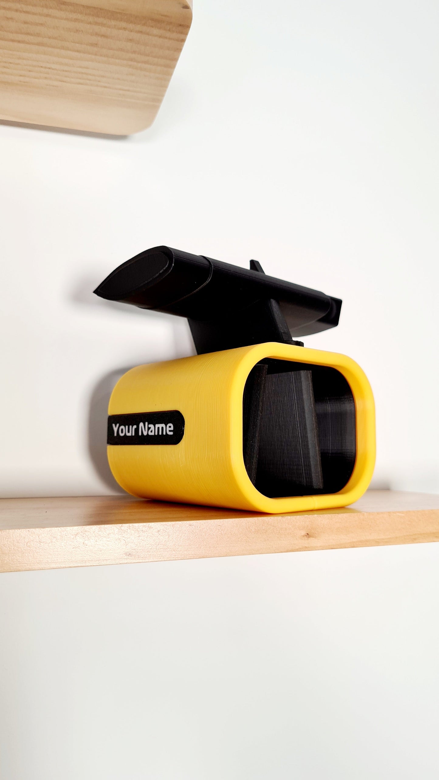 Yellow and black 3D printed F1 rear wing desk organizer, custom personalized Formula 1 fan gift.