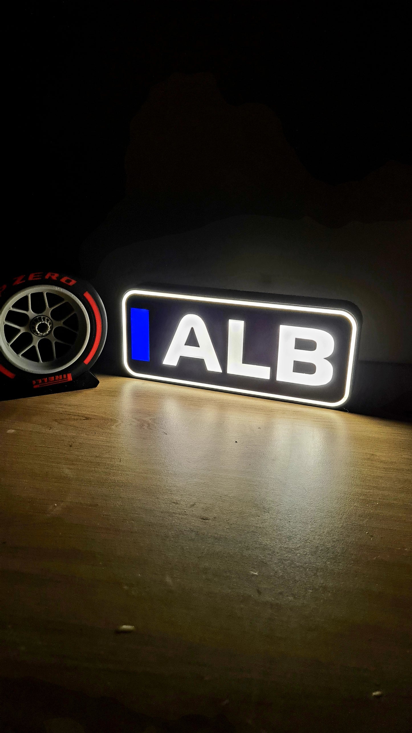 Gepersonaliseerde Williams Alex Albon F1 Led Light Box met F1 3 letternamen of aangepast