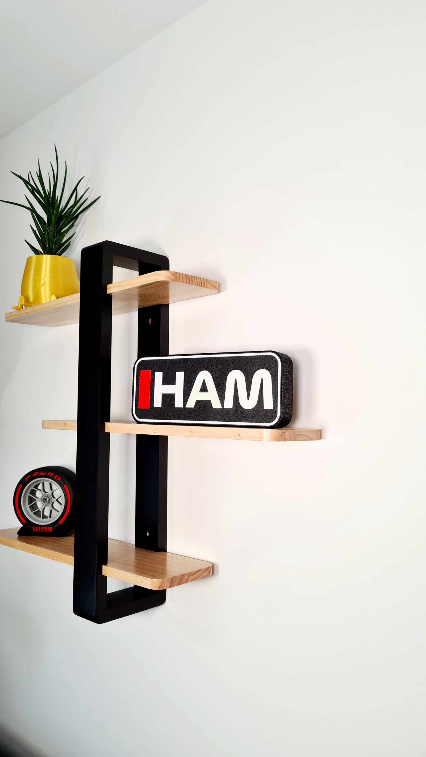Gepersonaliseerde Ferrari Lewis Hamilton F1 Led Light Box met F1 3-letternamen