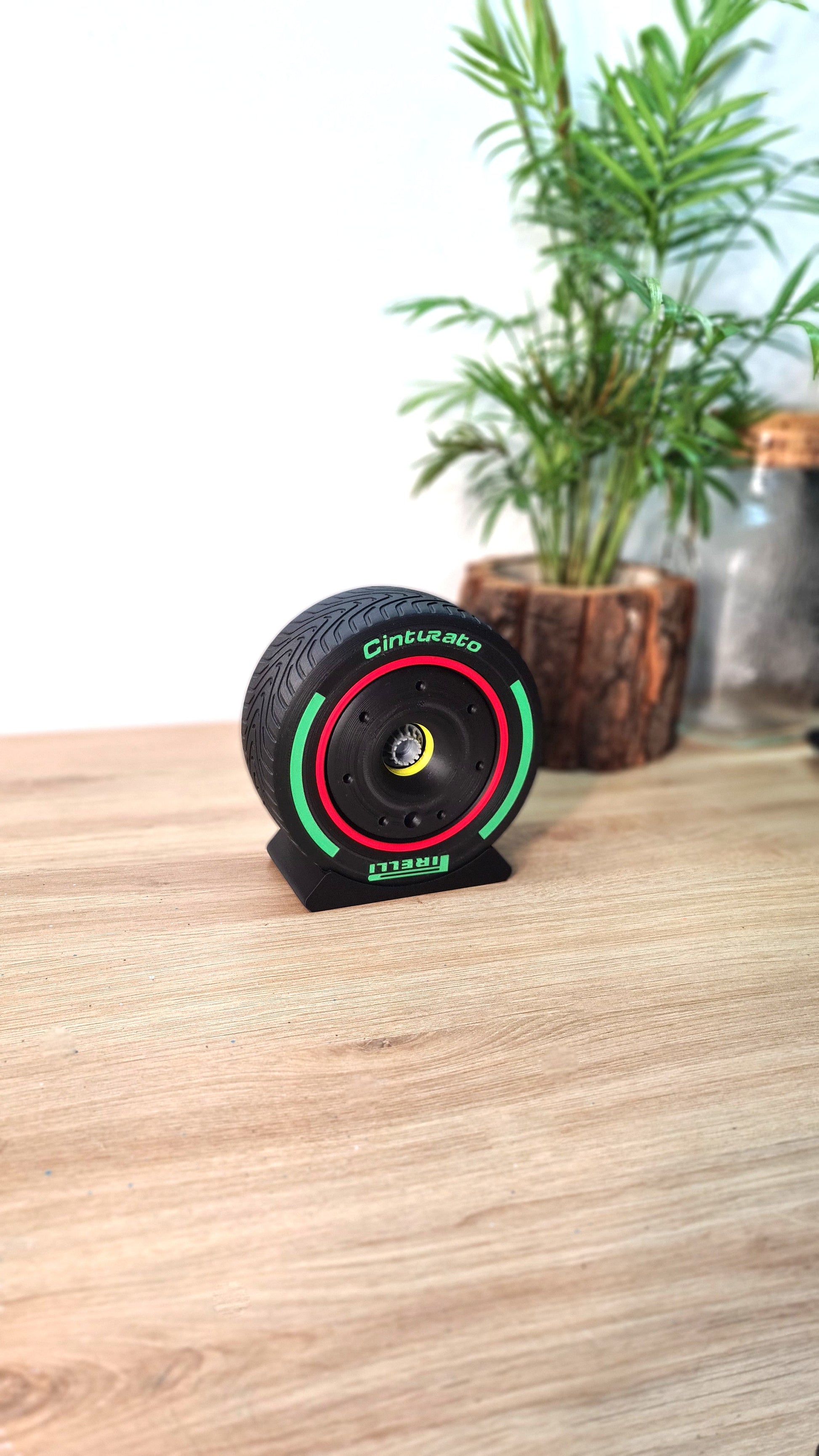 3D printed Pirelli Cinturato wet F1 tire replica display model, ideal F1 fan decor gift