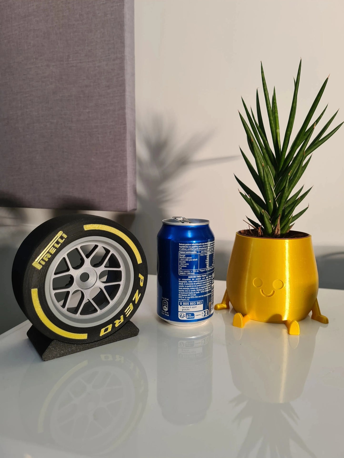 F1 Tyre and Rim Replica - Medium - MyLoveForCars