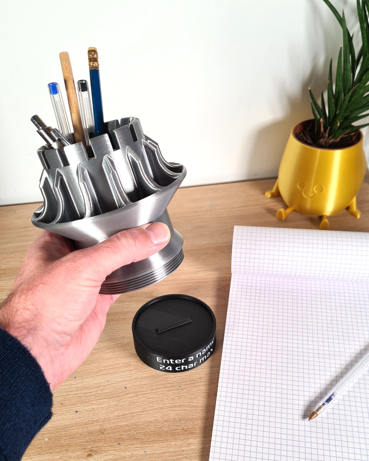 F1 Wheel Nut Pen Holder | F1 Center Lock Nut Desk Organizer