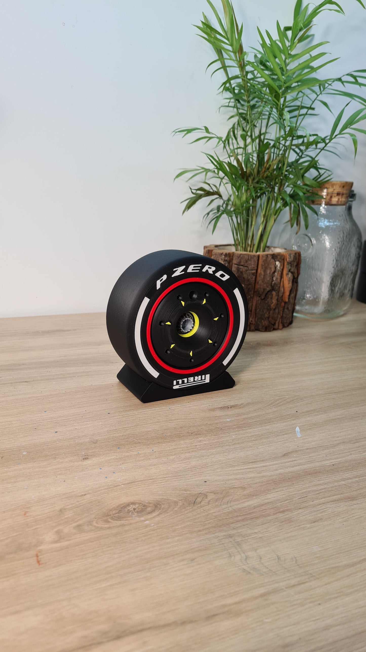 F1 Pirelli P Zero red soft tire replica display model, perfect F1 fan gift.
