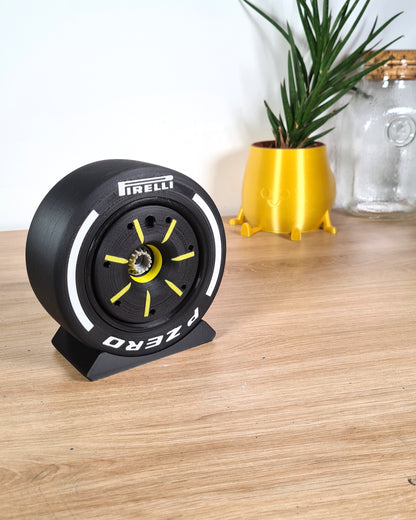 Customizable F1 Wheel - Aston Martin - Tyre, Rim Cover and Nut - 5 VERSIONS