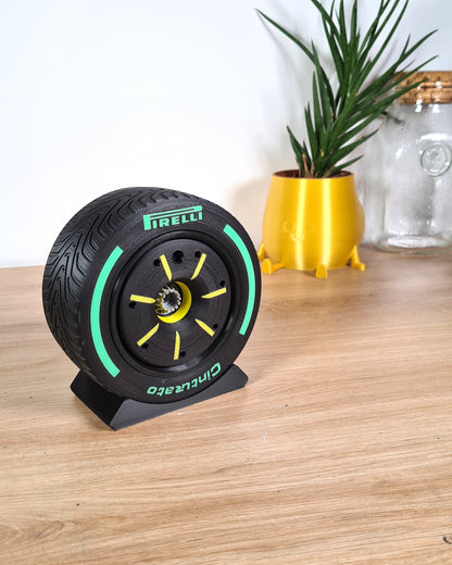 Customizable F1 Wheel - Aston Martin - Tyre, Rim Cover and Nut - 5 VERSIONS