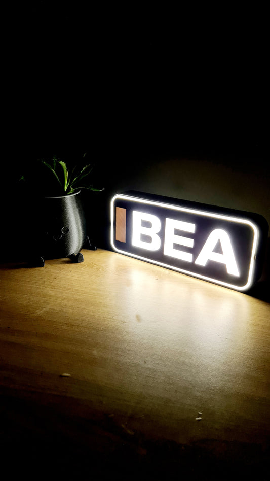 Boîte lumineuse LED personnalisée Haas Oliver Bearman F1 avec noms F1 à 3 lettres